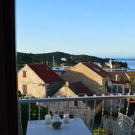 Tomi - Seaview * Vis