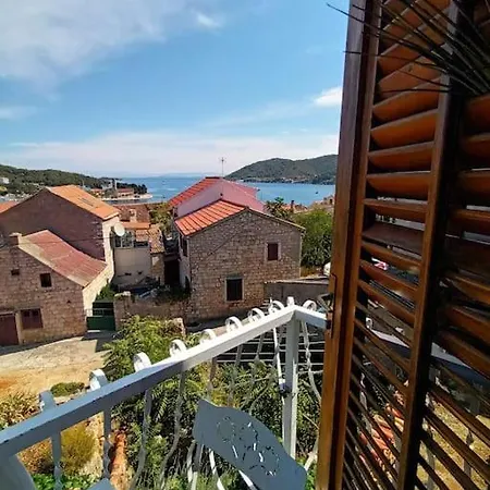 Apartment Tomi - Seaview Vis