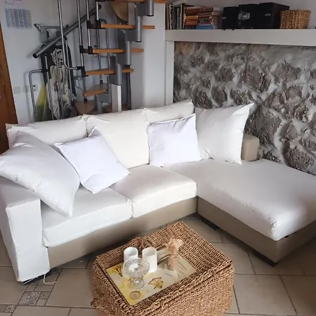 Tomi - Seaview شقة *