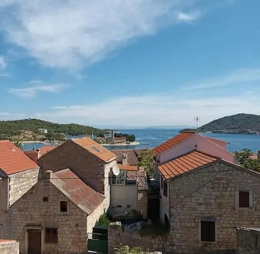 Tomi - Seaview Apartment Vis