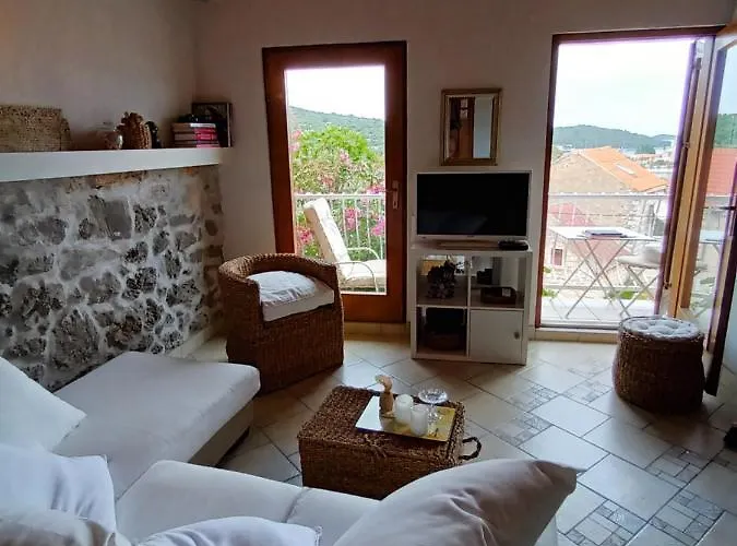 Tomi - Seaview Lägenhet Vis