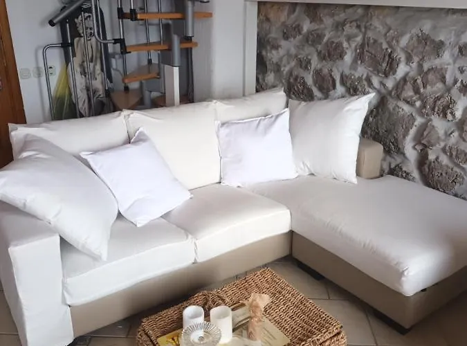 Tomi - Seaview Lägenhet *